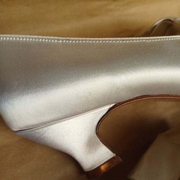 Vintage 80s Dyeable Satin Wedding Shoes - Picture 4 of 12